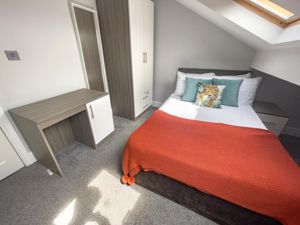 Photo 5- click for photo gallery